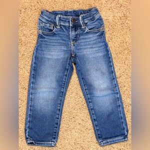 Gap Classic Blue Denim Jeans for Kids, size 3T slim